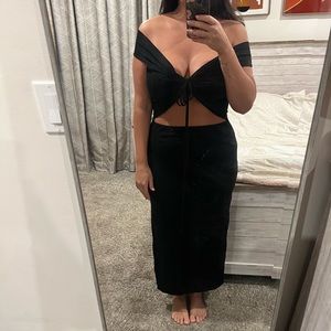 Black off the shoulder lulus dress